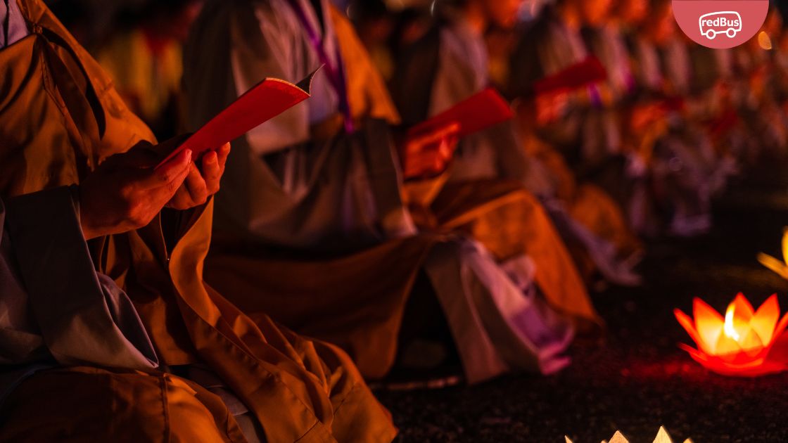 animal-blessing-night-vesak-day